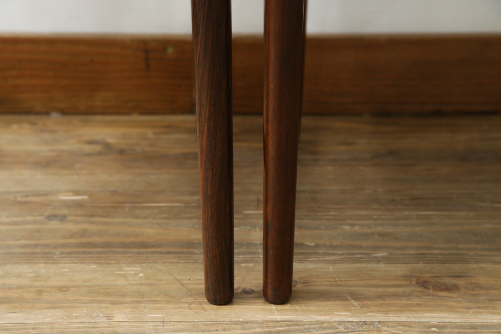 北欧ヴィンテージ　ノルウェー　BRUKSBO(ブルクスボ)　ローズウッド材　深みのある落ち着いたカラーが素敵なダイニングチェア2脚セット　(R-080122)