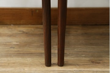 北欧ヴィンテージ　ノルウェー　BRUKSBO(ブルクスボ)　ローズウッド材　深みのある落ち着いたカラーが素敵なダイニングチェア2脚セット　(R-080122)