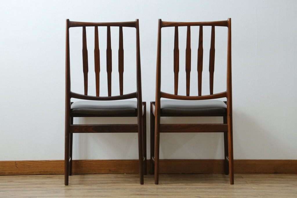 北欧ヴィンテージ　ノルウェー　BRUKSBO(ブルクスボ)　ローズウッド材　深みのある落ち着いたカラーが素敵なダイニングチェア2脚セット　(R-080122)