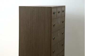 中古　美品　伝統工芸　桐屋田中製　加茂総桐箪笥　和の趣を感じる衣装箪笥　定価推定約46万5千円　(R-080126)