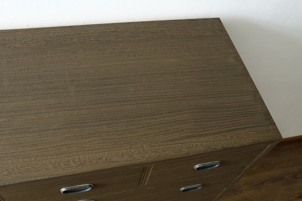 中古　美品　伝統工芸　桐屋田中製　加茂総桐箪笥　和の趣を感じる衣装箪笥　定価推定約46万5千円　(R-080126)