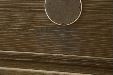 中古　美品　伝統工芸　桐屋田中製　加茂総桐箪笥　和の趣を感じる衣装箪笥　定価推定約46万5千円　(R-080126)