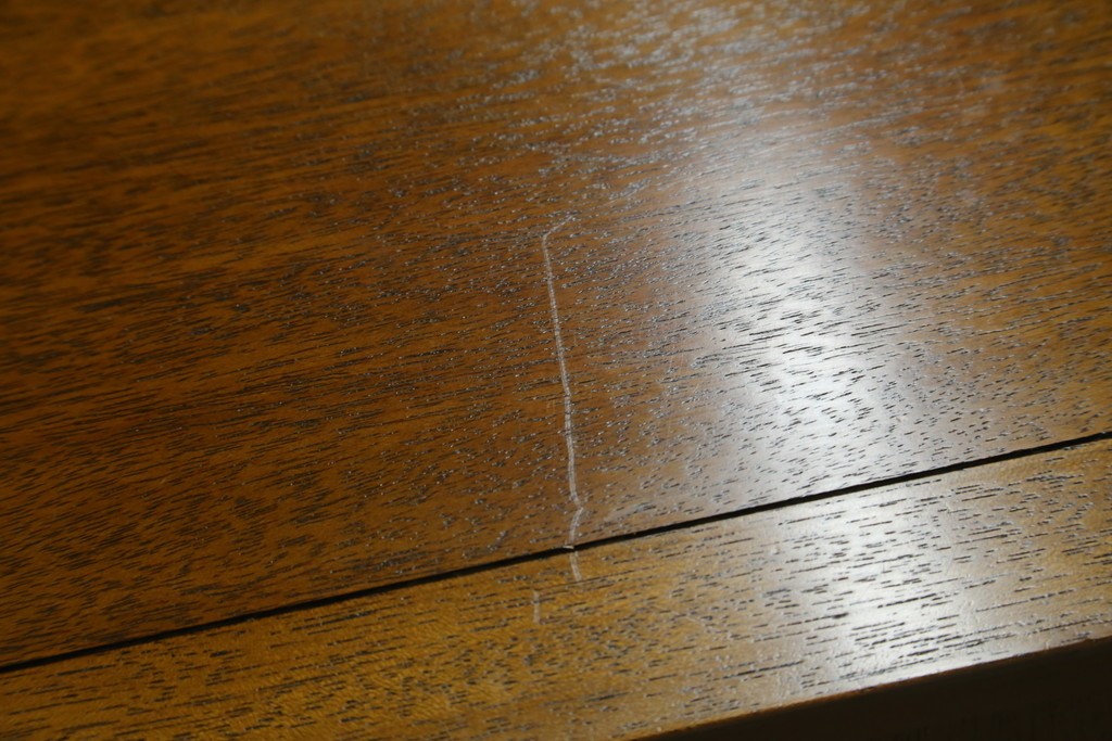 中古　美品!!　DREXEL HERITAGE(ドレクセルヘリテイジ)　Triune(トライユン)　気品溢れるエレガントなマホガニー材製チェスト　(R-080128)