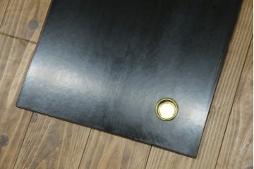イギリスビンテージ　美品　G-PLAN(ジープラン)　BBシリーズ　Tola&Black(トーラ&ブラック)　スタイリッシュな北欧デザインのサイドキャビネット(サイドボード)(R-080130)