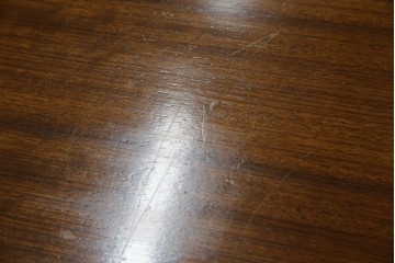 イギリスビンテージ　美品　G-PLAN(ジープラン)　BBシリーズ　Tola&Black(トーラ&ブラック)　スタイリッシュな北欧デザインのサイドキャビネット(サイドボード)(R-080130)