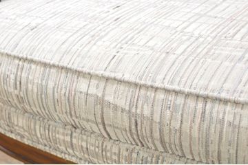 中古　美品!!　DREXEL HERITAGE(ドレクセルヘリテイジ)　Upholstery(アップホルスタリー)　エレガントな佇まいが魅力的な3人掛けソファ(三人掛け、3Pソファ)(R-080132)