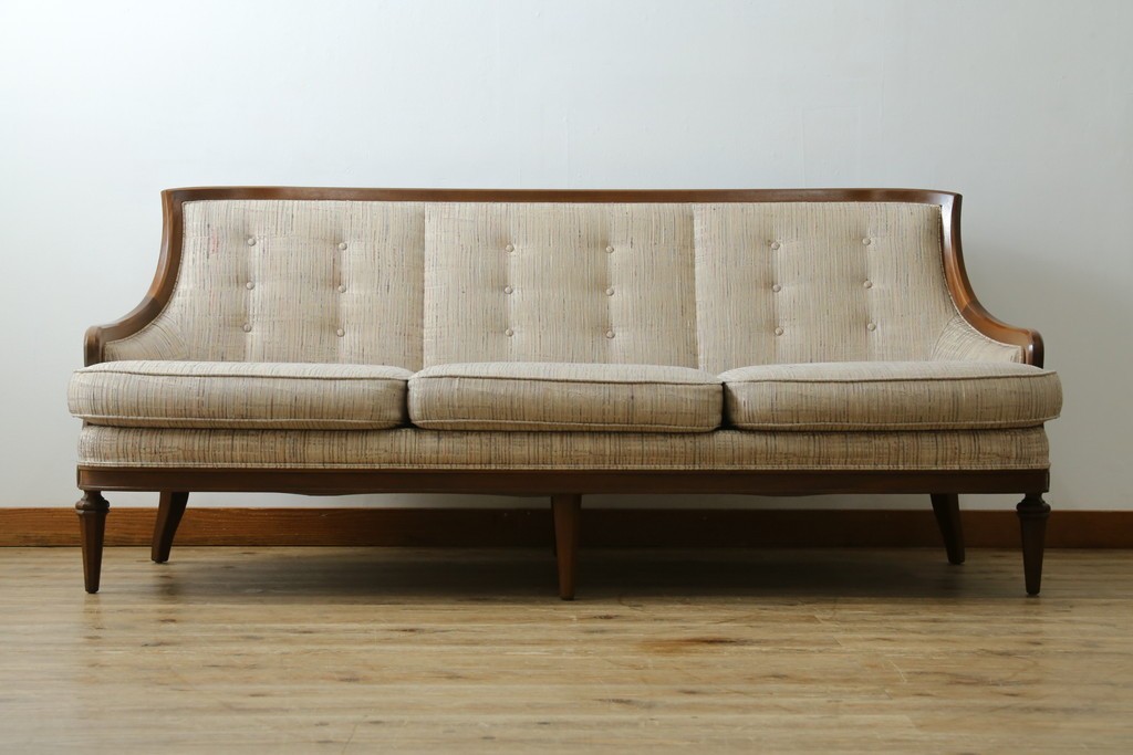 中古　美品!!　DREXEL HERITAGE(ドレクセルヘリテイジ)　Upholstery(アップホルスタリー)　クラシカルデザインの3人掛けソファ　(R-080132)