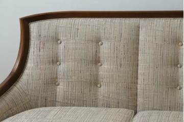 中古　美品!!　DREXEL HERITAGE(ドレクセルヘリテイジ)　Upholstery(アップホルスタリー)　クラシカルデザインの3人掛けソファ　(R-080132)