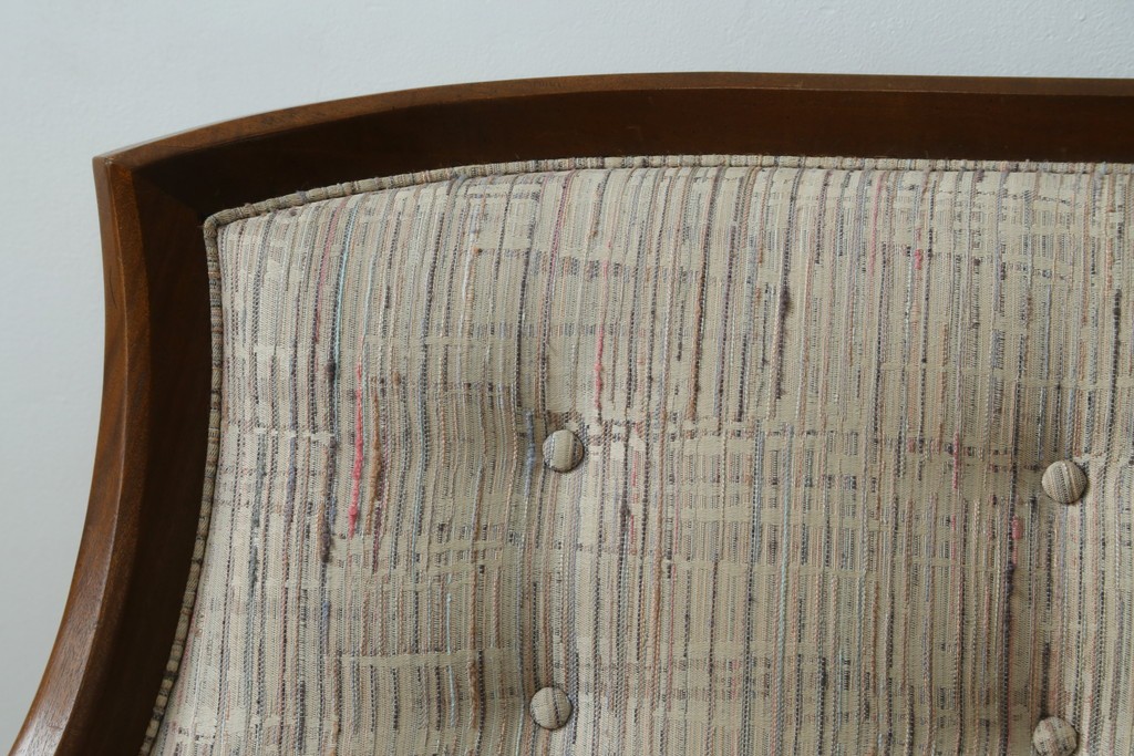 中古　美品!!　DREXEL HERITAGE(ドレクセルヘリテイジ)　Upholstery(アップホルスタリー)　クラシカルデザインの3人掛けソファ　(R-080132)