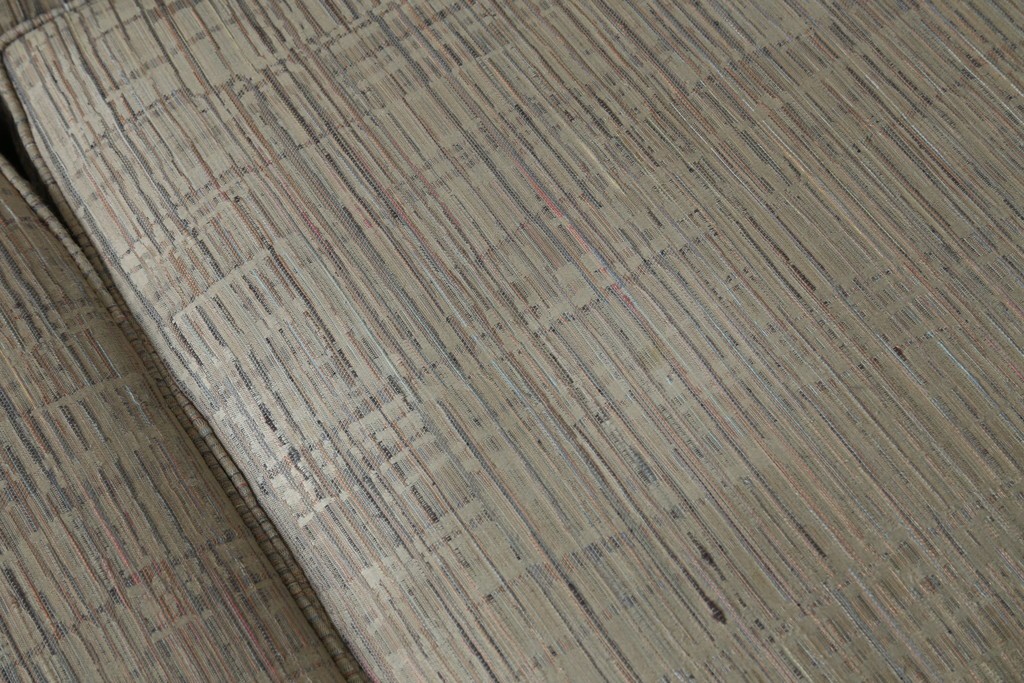 中古　美品!!　DREXEL HERITAGE(ドレクセルヘリテイジ)　Upholstery(アップホルスタリー)　クラシカルデザインの3人掛けソファ　(R-080132)