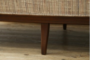 中古　美品!!　DREXEL HERITAGE(ドレクセルヘリテイジ)　Upholstery(アップホルスタリー)　クラシカルデザインの3人掛けソファ　(R-080132)