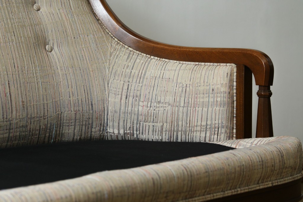 中古　美品!!　DREXEL HERITAGE(ドレクセルヘリテイジ)　Upholstery(アップホルスタリー)　クラシカルデザインの3人掛けソファ　(R-080132)