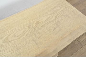 中古　栗材一枚板　特注のアジャスター付き　シンプルで洗練されたデザインが魅力的なアイアンレッグベンチ(長椅子、ダイニングベンチ、板座チェア、椅子、イス、花台、飾り台)(R-080133)