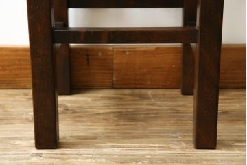 中古　北海道民芸家具　落ち着きのある空間づくりにおすすめのスツール(花台、板座、飾り台、ディスプレイ台)(R-080139)