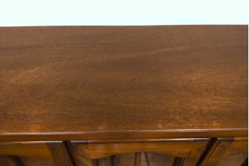 中古　美品　カリモク(karimoku)　コロニアルシリーズ　使い勝手のよい収納と美しいデザインを兼ね備えたダイニングボード(食器棚、カップボード、収納棚、戸棚、キャビネット)(定価約34万円)(R-080142)