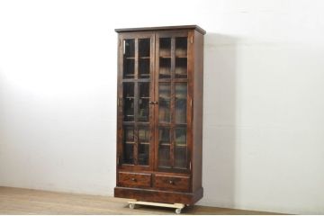 中古　美品　国産民芸家具　クラシカルな佇まいが魅力的なブックケース(書棚、本箱、収納棚、戸棚)(R-080144)