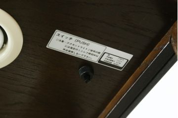中古　美品!!　カリモク(karimoku)　domani(ドマーニ)　Morganton(モーガントン)　シックな色合いと品のある佇まいが魅力のキャビネット(ガラスケース、キュリオケース、ショーケース、飾り棚、陳列棚、店舗什器)(定価約74万円)(R-080145)