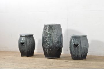 海鼠釉(なまこゆう)　青白い美しい呈色が目を引く立ち火鉢とスツールのセット(花台、椅子、チェア、陶磁)(R-080146)