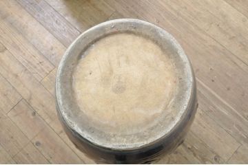 海鼠釉(なまこゆう)　青白い美しい呈色が目を引く立ち火鉢とスツールのセット(花台、椅子、チェア、陶磁)(R-080146)