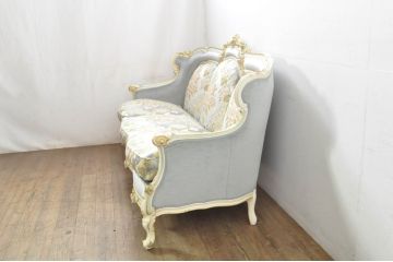 中古　美品　イタリア高級家具　Mario Colciago&Figli(マリオ・コルチャゴ)　Fratelli Origgi(フラテッリ・オリッジ)　ロココ調のデザインがエレガントな3人掛けソファ(三人掛けソファ、3P)(R-080151)