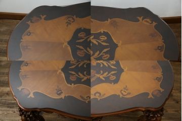 中古　イタリア製　ロココ調　華やかな彫刻が目を惹くローテーブル(センターテーブル、リビングテーブル)(R-080156)