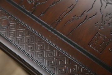 中古　希少モデル　DREXEL HERITAGE(ドレクセルヘリテイジ)　彫刻入り　異国情緒あふれるシノワズリ様式のコンソールテーブル(薄型デスク、机、ワークデスク、サイドテーブル、在宅用、在宅ワーク用)(R-080159)