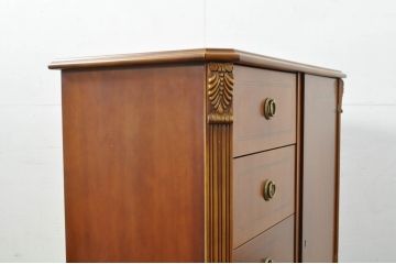 中古　イタリア高級輸入家具　小振りな象嵌入り　クラシカルな雰囲気と猫脚が魅力のキャビネット(サイドボード、サイドキャビネット、収納棚、戸棚)(R-080164)