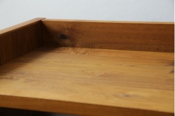 中古　ウォールナット材　シンプルなデザインが取り入れやすい素朴なテレビ台　(R-080166)