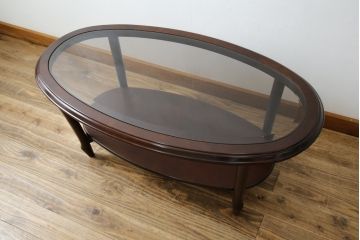 中古　美品　maruni(マルニ木工)　ベルサイユシリーズ　クラシカルな雰囲気漂う楕円形のセンターテーブル(ローテーブル、リビングテーブル、オーバルテーブル)(定価約13万円)(R-080168)