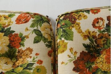 和製ビンテージ　希少な廃番品　オールドカリモク(karimoku)　コロニアルシリーズ　上品な佇まいが魅力の2Pソファ(アームチェア、2人掛け、ヴィンテージ)(R-080172)