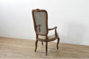 中古　DREXEL HERITAGE(ドレクセルヘリテイジ)　　old continent(オールドコンチネント)　上品な曲線デザインが目を引くアームチェア(椅子、イス、ダイニングチェア、サロンチェア)(R-080177)