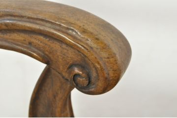 中古　DREXEL HERITAGE(ドレクセルヘリテイジ)　　old continent(オールドコンチネント)　上品な曲線デザインが目を引くアームチェア(椅子、イス、ダイニングチェア、サロンチェア)(R-080177)