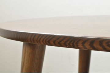 中古　美品　柏木工　シンプルなデザインが取り入れやすいダイニングテーブル(食卓、オーバルテーブル、楕円、4人掛け、6人掛け)(R-080179)