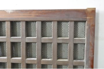 アンティーク建具　上手物!!　背が高くて立派な升目(マス目)格子蔵戸1枚(きつね格子、狐格子、引き戸、玄関戸)(R-080180)