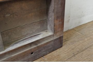 アンティーク建具　上手物!!　背が高くて立派な升目(マス目)格子蔵戸1枚(きつね格子、狐格子、引き戸、玄関戸)(R-080180)