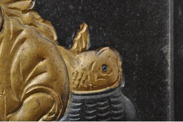アンティーク建具　七福神の金具が存在感を放つ庄内蔵戸1枚(引き戸、玄関戸)(R-080183)