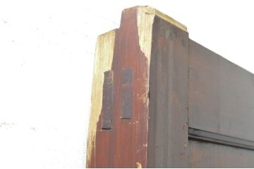 アンティーク建具　七福神の金具が存在感を放つ庄内蔵戸1枚(引き戸、玄関戸)(R-080183)