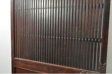 アンティーク建具　北陸産　欅(ケヤキ)材・檜(ヒノキ)材　和の空間を高める格子蔵戸1枚(格子戸、引き戸、玄関戸)(R-080184)