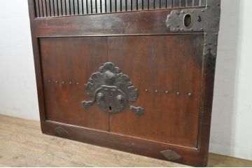 アンティーク建具　北陸産　欅(ケヤキ)材・檜(ヒノキ)材　和の空間を高める格子蔵戸1枚(格子戸、引き戸、玄関戸)(R-080184)