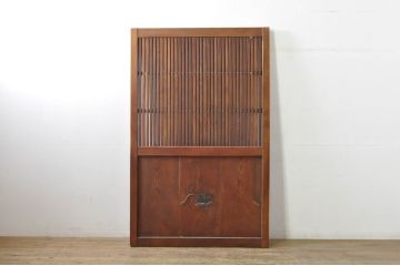 アンティーク建具　欅(ケヤキ)材　堂々とした佇まいが存在感を放つ格子蔵戸1枚(玄関戸、格子戸、引き戸)(R-080188)