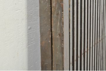 アンティーク建具　希少サイズ!!　落ち着いた和の空間を演出する背の高い幅広ガラス格子戸2枚セット(帯戸、引き戸、ガラス戸)(R-080190)