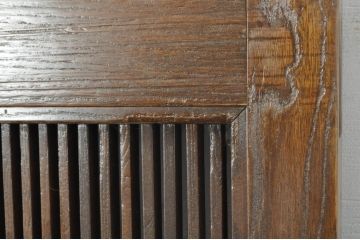 アンティーク建具　美品　欅(ケヤキ)材　和モダンな空間を演出する格子蔵戸1枚(玄関戸、格子戸、引き戸)(R-080198)