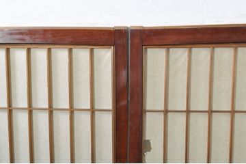 アンティーク建具　上手物!!　高級品　欅(ケヤキ)材　古い大邸宅で使われていた漆塗りの大きな障子戸2枚セット(引き戸、ガラス帯戸)(R-080200)