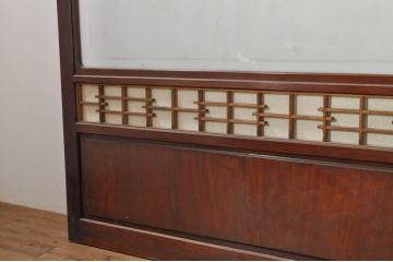 アンティーク建具　上手物!!　高級品　欅(ケヤキ)材　古い大邸宅で使われていた漆塗りの大きな障子戸2枚セット(引き戸、ガラス帯戸)(R-080200)