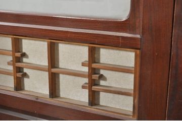 アンティーク建具　上手物!!　高級品　欅(ケヤキ)材　古い大邸宅で使われていた漆塗りの大きな障子戸2枚セット(引き戸、ガラス帯戸)(R-080200)