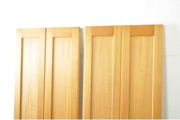 中古　美品　特注　高級品!!　総檜(ヒノキ)材　職人手作りの背の高い折れ戸1対2枚セット(建具、木製扉)(R-080203)