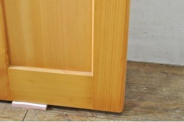 中古　美品　特注　高級品!!　総檜(ヒノキ)材　職人手作りの背の高い折れ戸1対2枚セット(建具、木製扉)(R-080203)