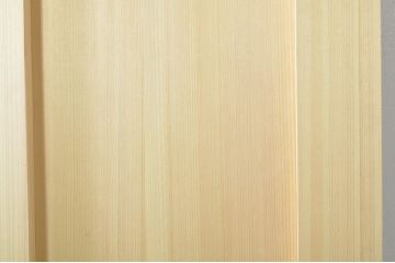 中古　美品　特注　高級品!!　総檜(ヒノキ)材　特大　職人手作りの背の高い折れ戸1枚(建具、木製扉)(R-080204)