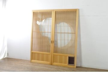 中古　美品　ペットドア付き　ひょうたんのデザインがアクセントの背の高い格子入りアクリル戸2枚セット(格子戸、引き戸、ガラス戸、建具)(R-080206)