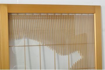 中古　美品　ペットドア付き　ひょうたんのデザインがアクセントの背の高い格子入りアクリル戸2枚セット(格子戸、引き戸、ガラス戸、建具)(R-080206)
